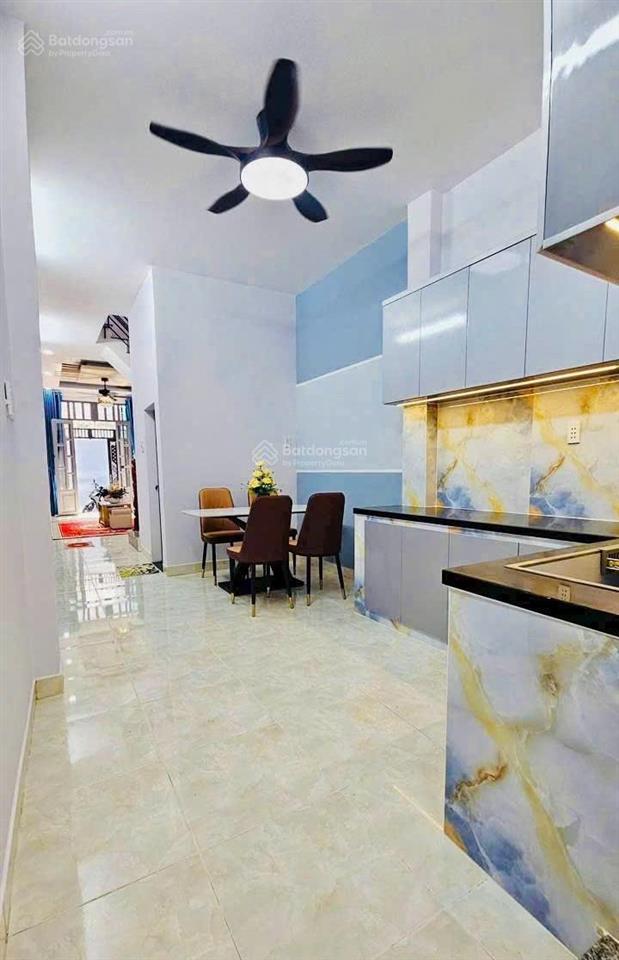 Bán nhà giá chỉ 77tr/m2 sát chợ bùi minh trực p5  q8