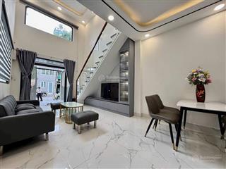 Bán nhà đẹp mặt tiền đường nhánh dương bá trạc p1q8