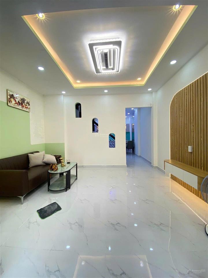 Nhà mới 3 tầng dương bá trạc p1q8