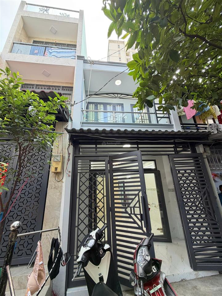 Nhà đẹp bình đông p11q8, sát cầu chà và