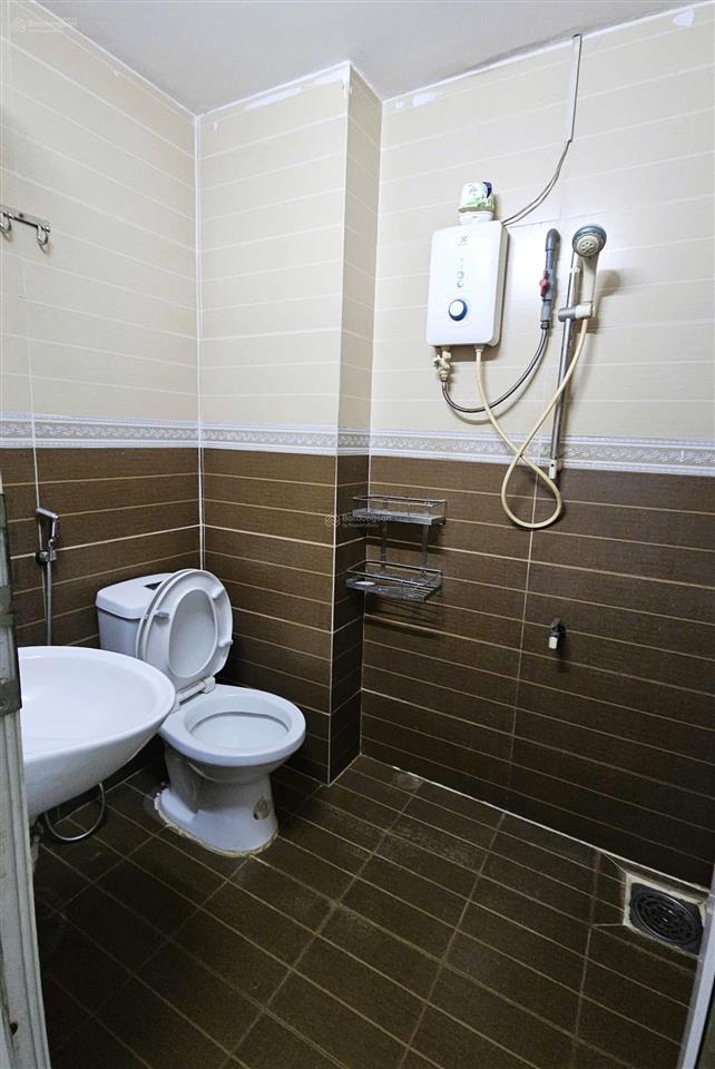 Nhà 3 tầng, ngang 5.2m gần đường nguyễn duy p9  q8