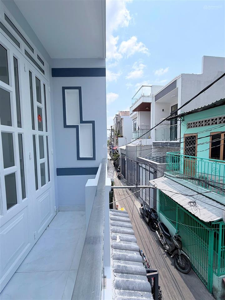 Nhà sau căn mặt tiền bùi minh trực p5q8
