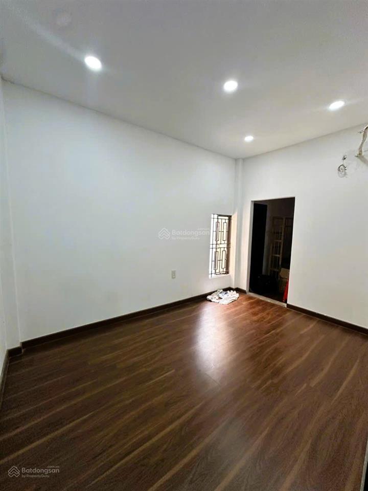 Nhà đẹp nở hậu giá tốt bùi minh trực p6q8