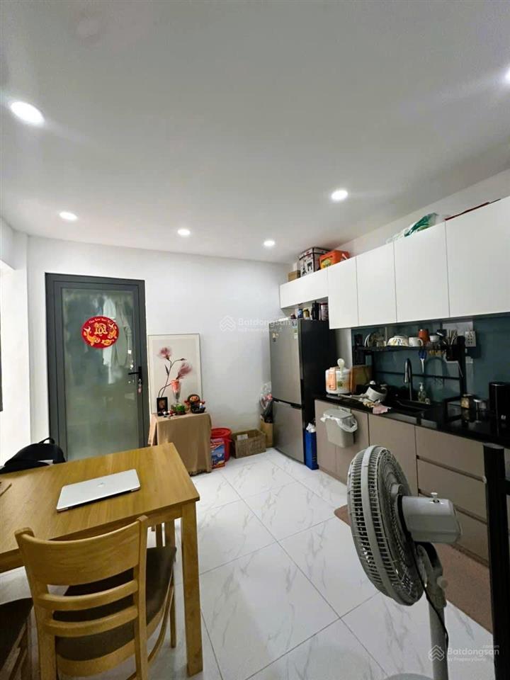 Nhà đẹp nở hậu giá tốt bùi minh trực p6q8