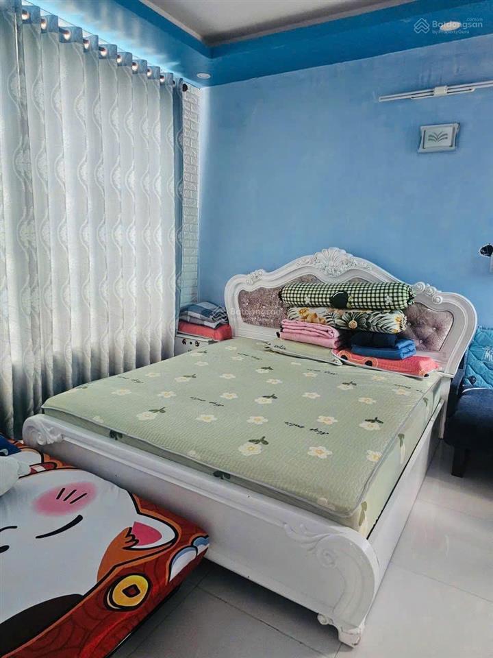 Bán nhà ngang 9m phạm thế hiển p5q8