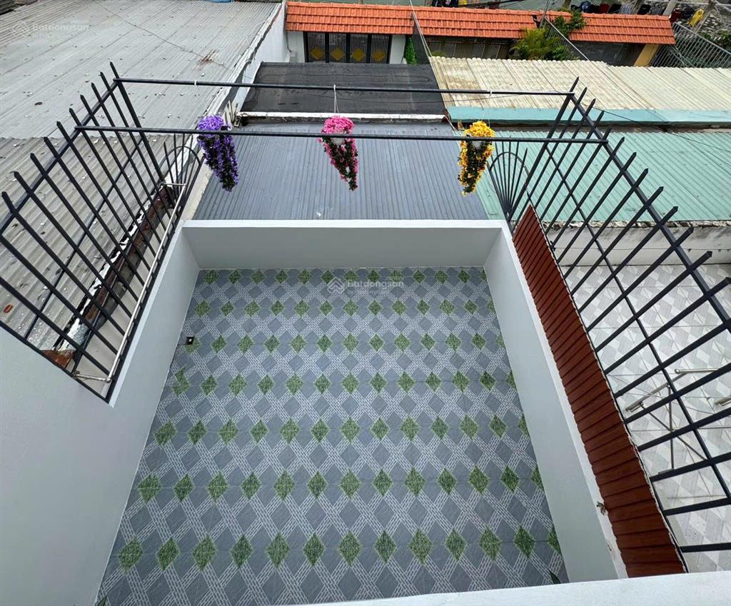 Nhà mới 4 tầng hẻm xe hơi mễ cốc p15, q8