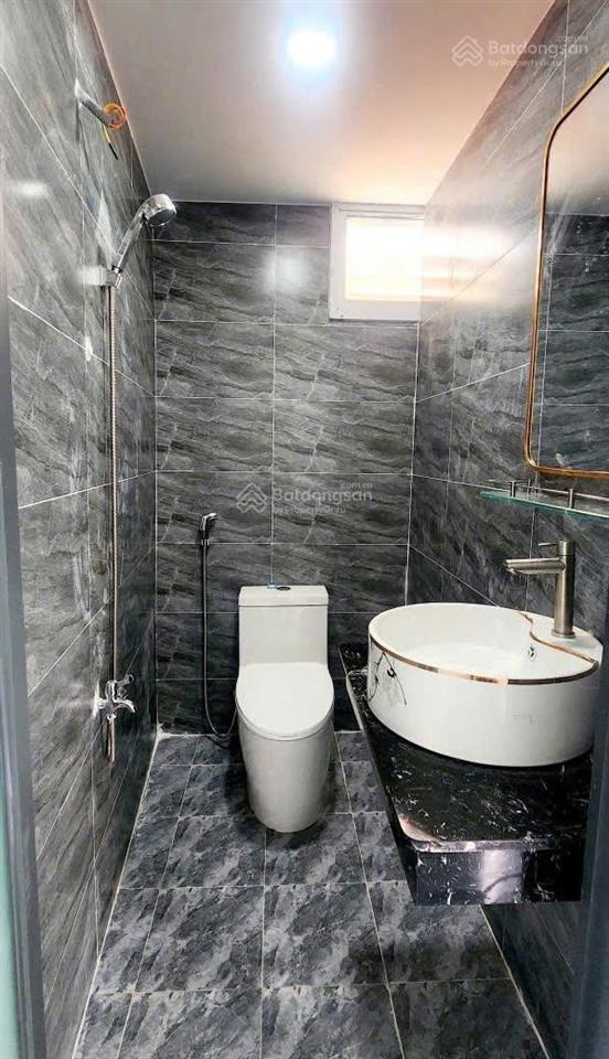 Bán nhà đẹp bến bình đông p14q8 gần cầu số 2