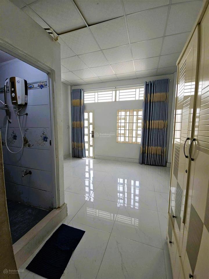 Nhà hẻm xe hơi bùi minh trực p6q8