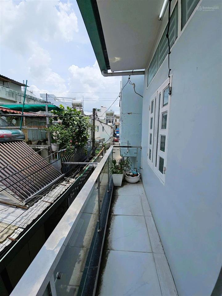 Nhà hẻm xe hơi bùi minh trực p6q8
