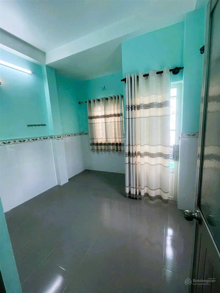 Nhà 4 tầng nguyễn duy p9q8 gần cầu chánh hưng