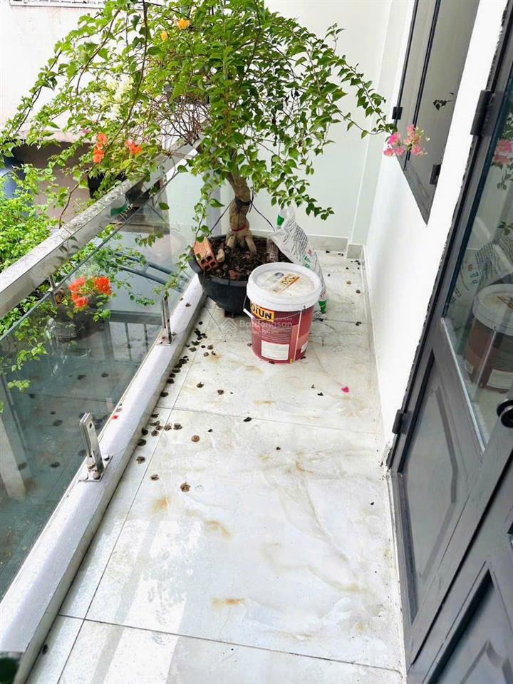 Bán nhà hẻm đẹp, cách 10m đến mt tùng thiện vương p13q8