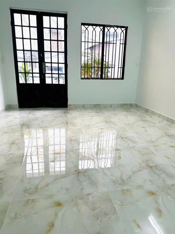 Bán nhà hẻm đẹp, cách 10m đến mt tùng thiện vương p13q8