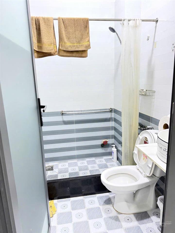 Nhà đẹp 3 tầng âu dương lân p3q8