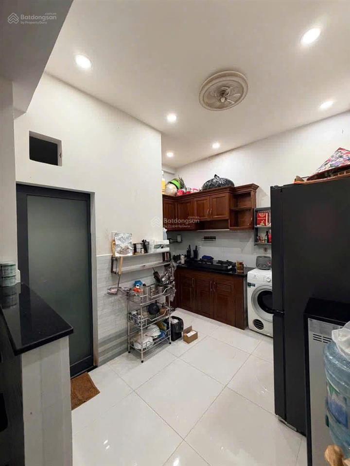 Nhà bán 2 tầng đường dương bá trạc phường 2 quận 8