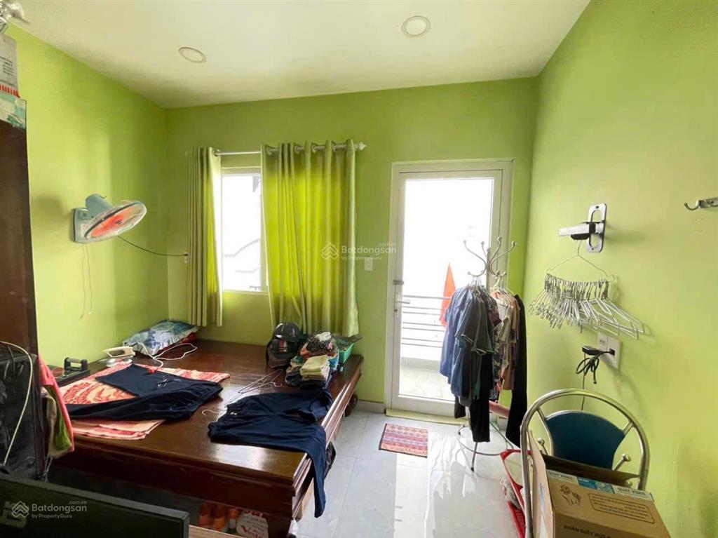 Bán nhà 4 tầng âu dương lân p3q8