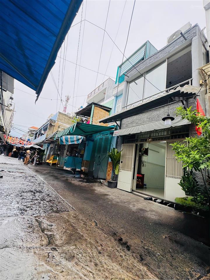Nhà 2 tầng hẻm xe tải âu dương lân p3q8