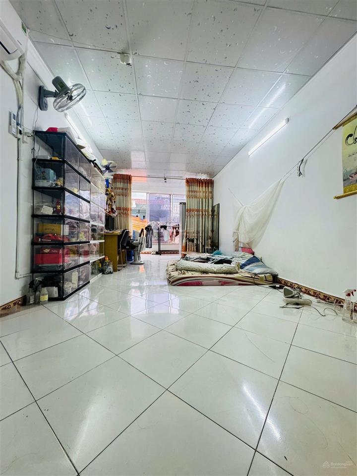 Nhà 2 tầng hẻm xe tải âu dương lân p3q8