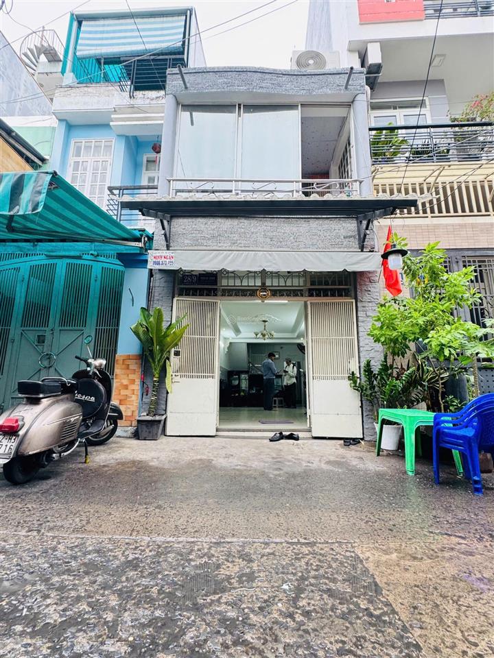 Nhà 2 tầng hẻm xe tải âu dương lân p3q8