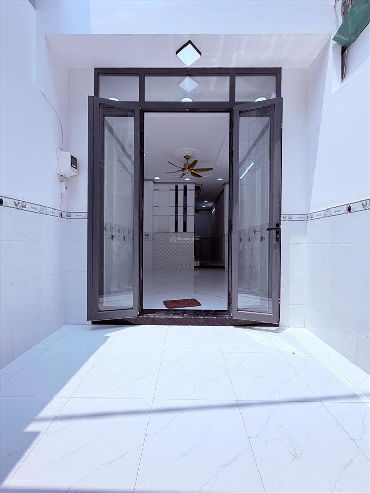 Nhà xây mới 4 tầng nguyễn duy p9q8, gần cầu chữ y