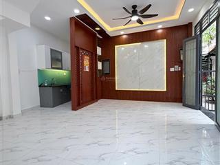 Nhà mới sát mặt tiền hưng phú p8q8, gần cầu chữ y