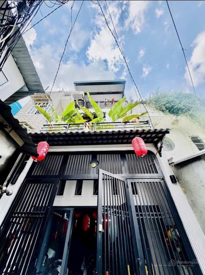 Bán nhà 3 tầng, ngang 4m, dương bá trạc phường 1, quận 8