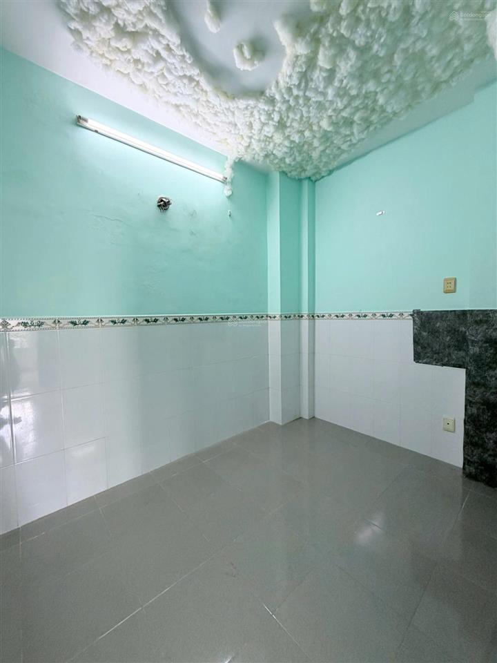 Nhà 4 tầng nguyễn duy p9q8 gần cầu chánh hưng