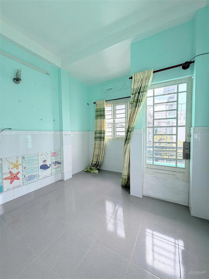 Nhà 4 tầng nguyễn duy p9q8 gần cầu chánh hưng