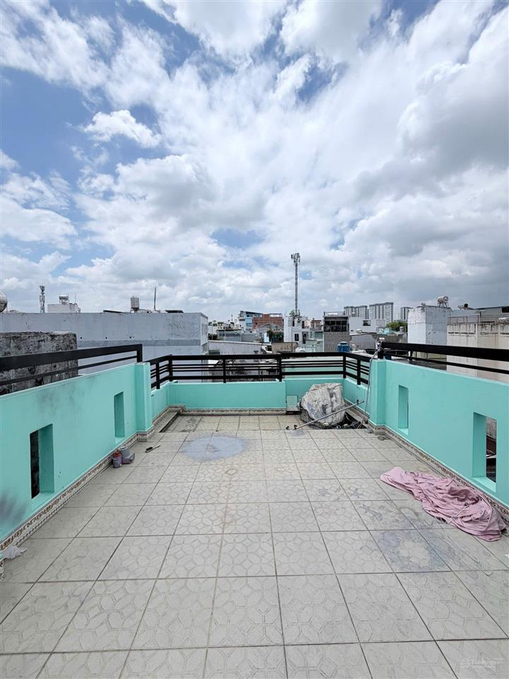 Nhà 4 tầng nguyễn duy p9q8 gần cầu chánh hưng
