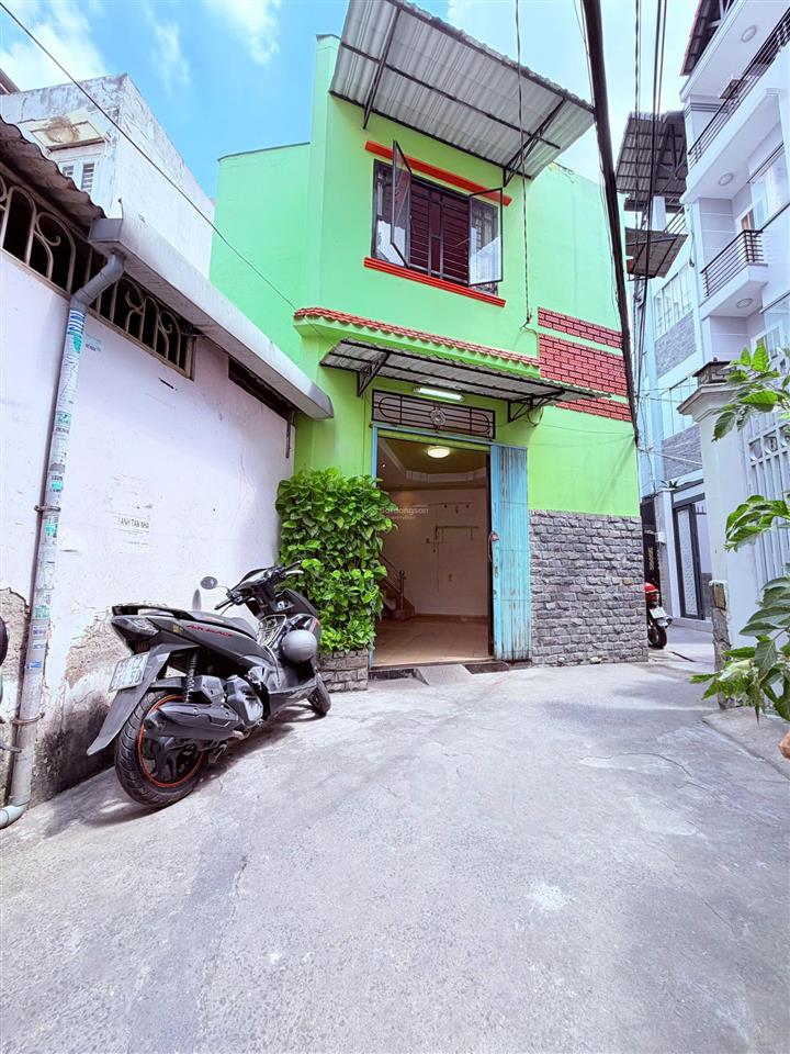 Nhà vị trí đẹp sau căn mt phạm thế hiển p4, quận 8  gần pacr mall