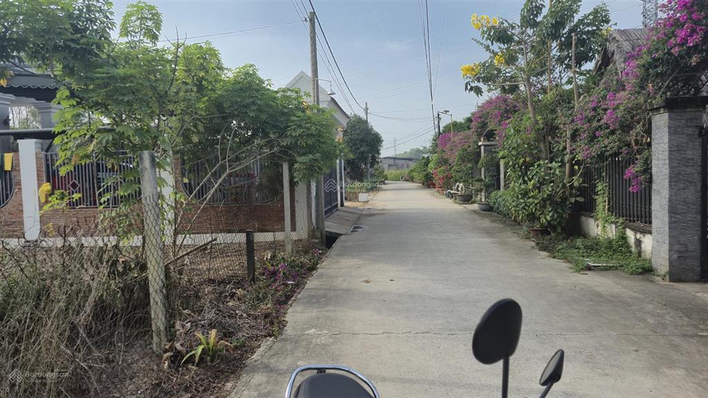 Bán 189m2 thổ cư toàn bộ hẻm ô tô từ đường vành đai 3 xã vĩnh thanh giá tốt để đầu tư!