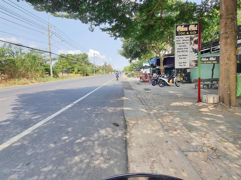 Hai mặt tiền đường quách thị trang gần vđ3 và nguyễn ái quốc thuận tiện di chuyển hcm  sân bay lt