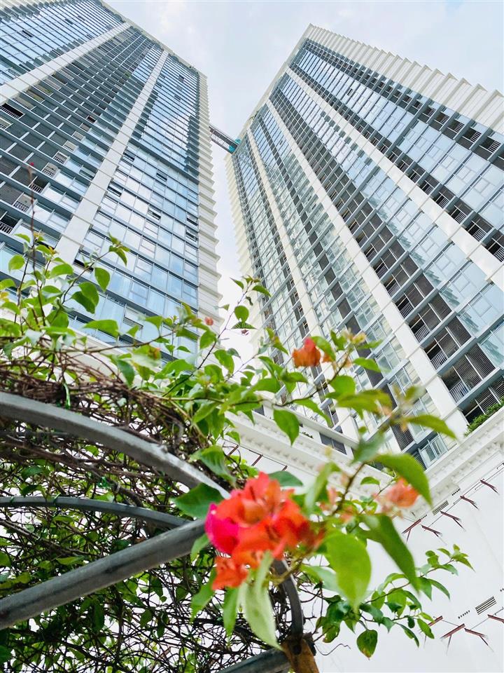 Bán căn hộ 3pn 2vs tầng trung đẹp tại mhd trung văn 29 tố hữu view hồ tuyệt đẹp