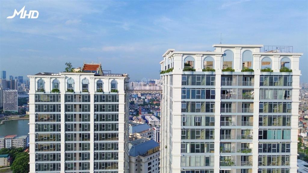 Bán căn hộ 3pn 2vs tầng trung đẹp tại mhd trung văn 29 tố hữu view hồ tuyệt đẹp