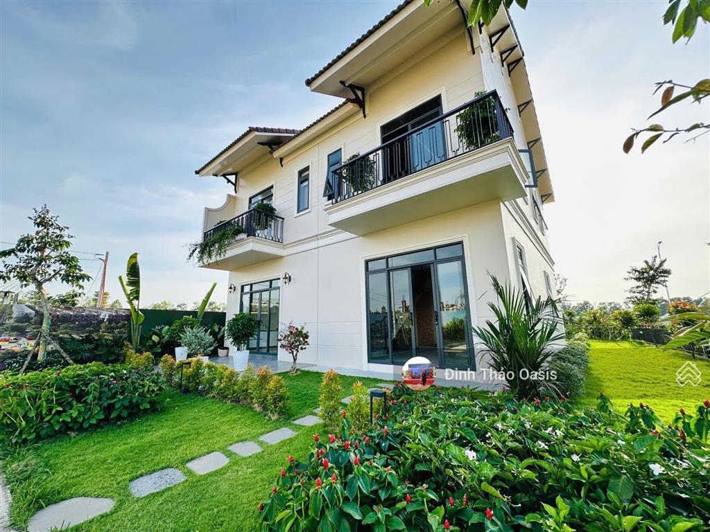 Bán biệt thự ven sông giá chỉ trên 2 tỷ đối diện trường đại học việt đức bình dương