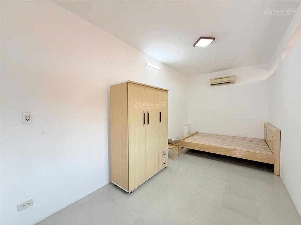 Chính chủ cần bán nhà phố đẹp đường d35, cách đường d33, kdc việt sing chỉ vài bước chân