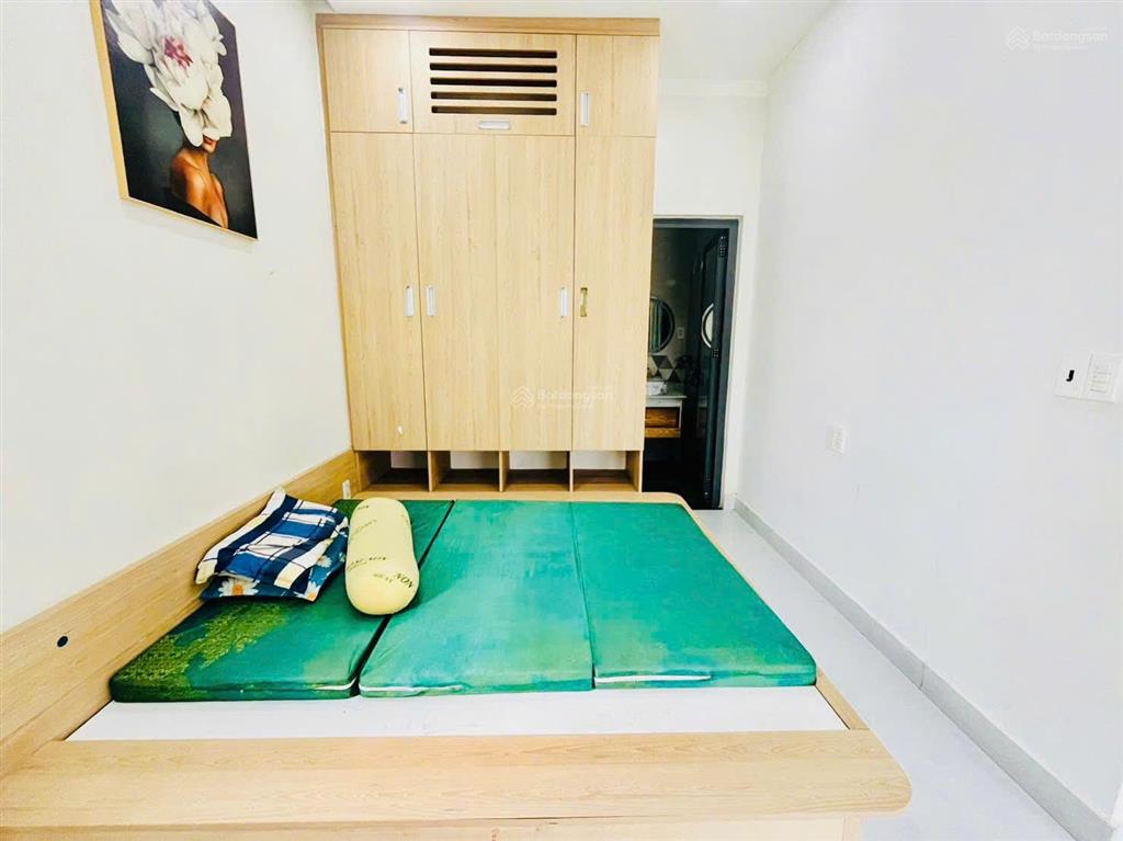 Chủ chuyển công tác cần bán biệt thự góc ngang 7,2mx14m đẹp tại oasis city gần trường đh việt đức