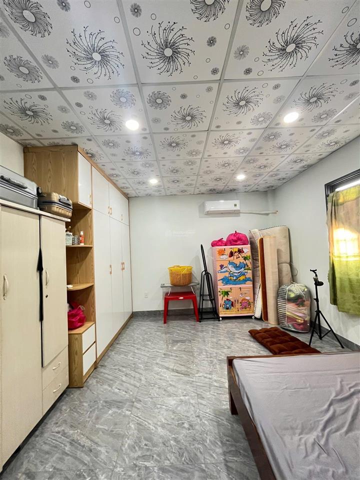 Chủ chuyển công tác bán căn nhà đẹp, chất lượng, khai thác cho thuê ngay 9 triệu tại oasis city