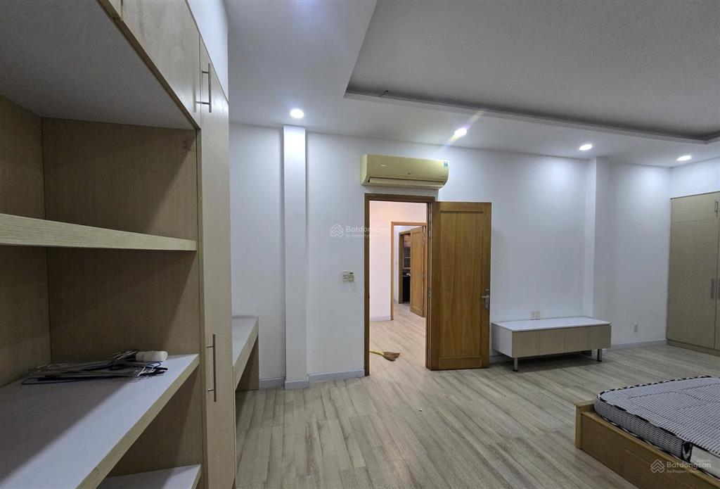 Bán biệt thự song lập 10mx20m giá chỉ 8,2 tỷ ngay trục chính oasis kế siêu thị aeon mall bd