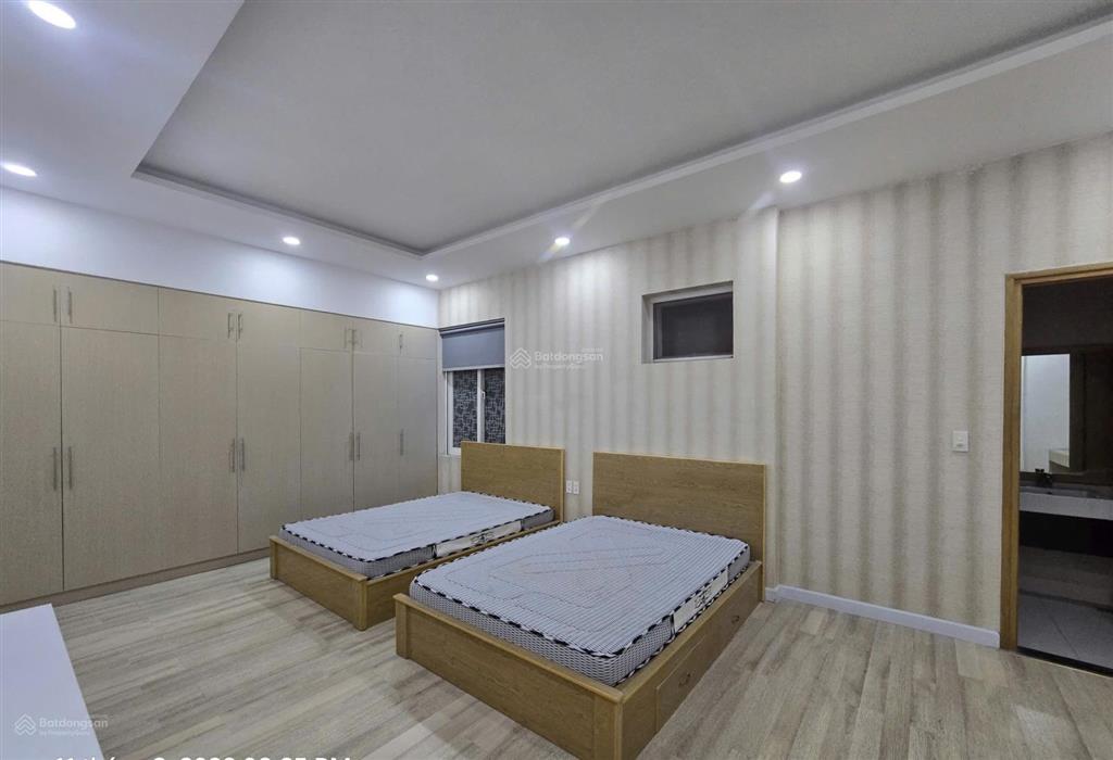Bán biệt thự song lập 10mx20m giá chỉ 8,2 tỷ ngay trục chính oasis kế siêu thị aeon mall bd