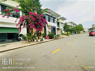 Bán nhà 85m2 đường lớn và đẹp nhất khu, giá tốt tại oasis city kế trường đại học việt đức