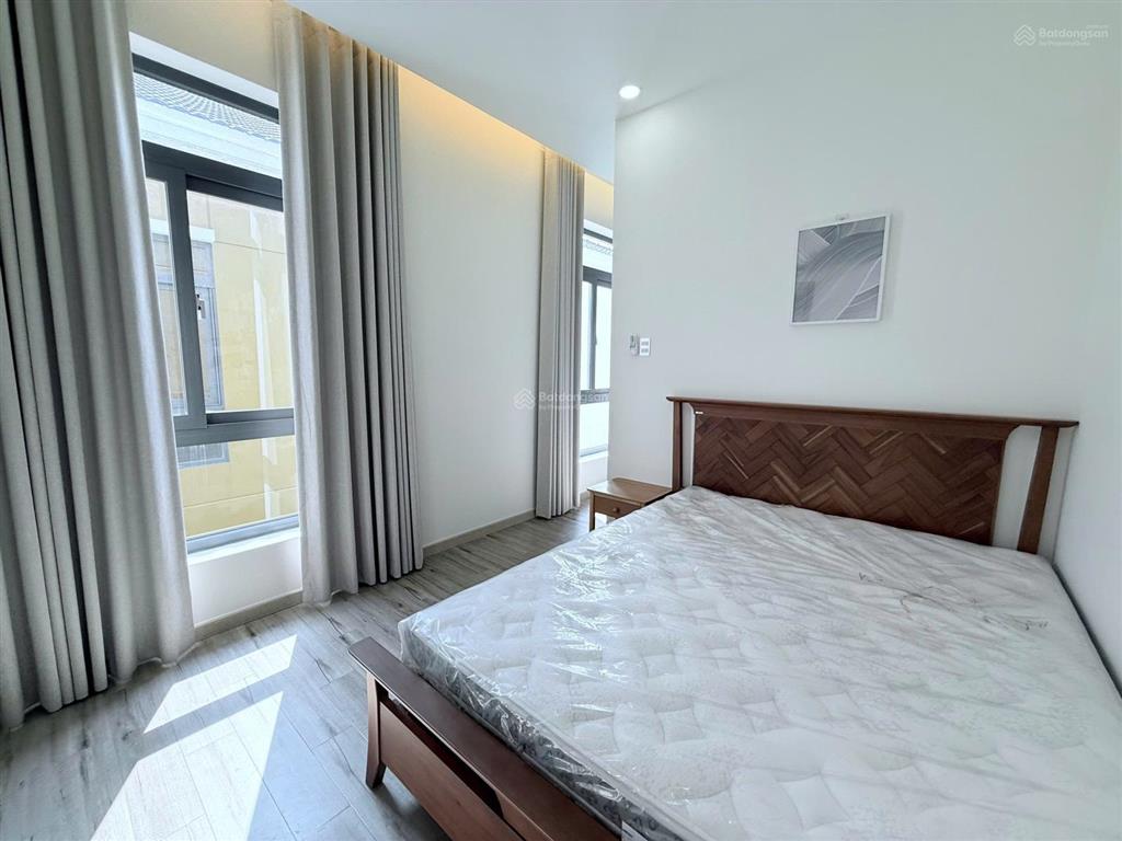 Chính chủ cho thuê biệt thự song lập đẹp, mới 100% kế bên trung tâm t.p.m bình dương