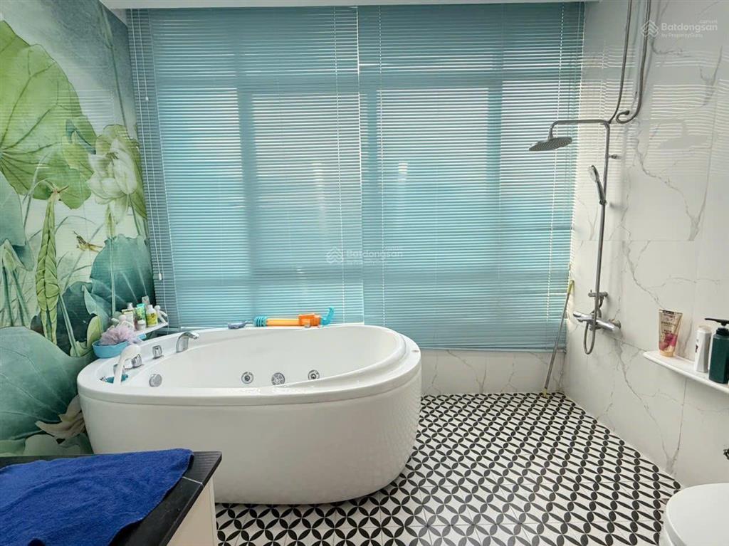 Chủ hạ giá cần bán gấp biệt thự ngang 7m siêu đẹp giá tốt tại oasis 1 kế siêu thị aeon mall bd