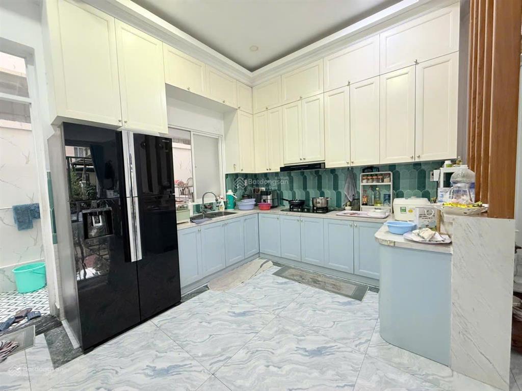 Chủ hạ giá cần bán gấp biệt thự ngang 7m siêu đẹp giá tốt tại oasis 1 kế siêu thị aeon mall bd