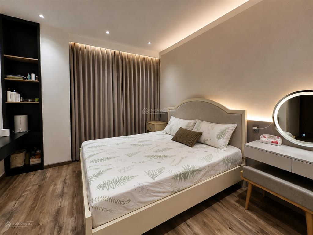 Bán biệt thự ngang 7m rất đẹp vào ở được ngay tại oasis, vsip 1.  0986 196 ***