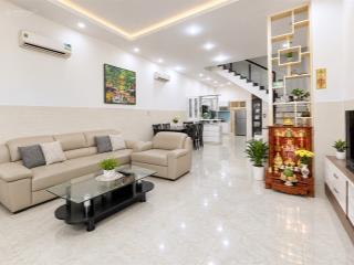 Chủ chuyển công tác cần bán biệt thự tâm huyết giá tốt tại oasis, vsip 1.  0986 196 ***