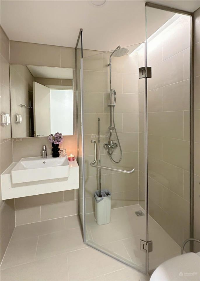 Bán căn hộ urban green thủ đức  5,25 tỷ  65m2  2pn 2wc  ntcb/full nội thất