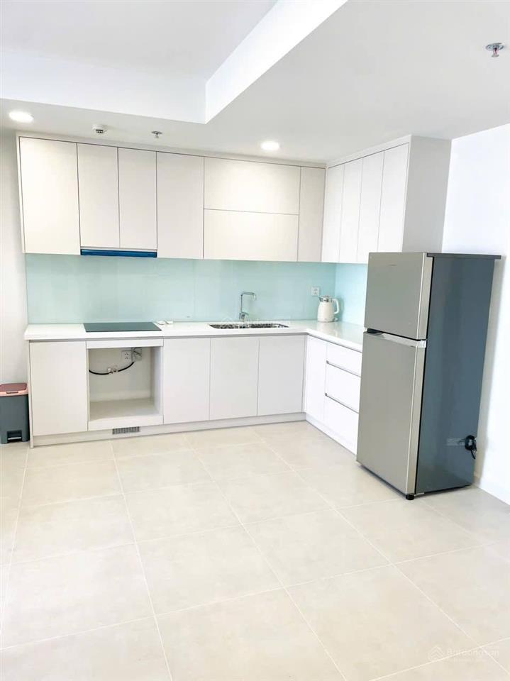 Chính chủ bán căn urban green 2pn, 2wc, 82m² giá tham khảo tốt trong khu vực