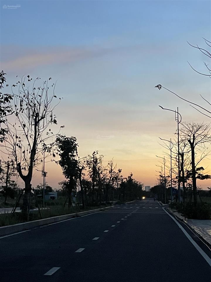 (1 căn) 9tr/th, ntcb, view hồ bơi cực đẹp, giá tốt trong tháng
