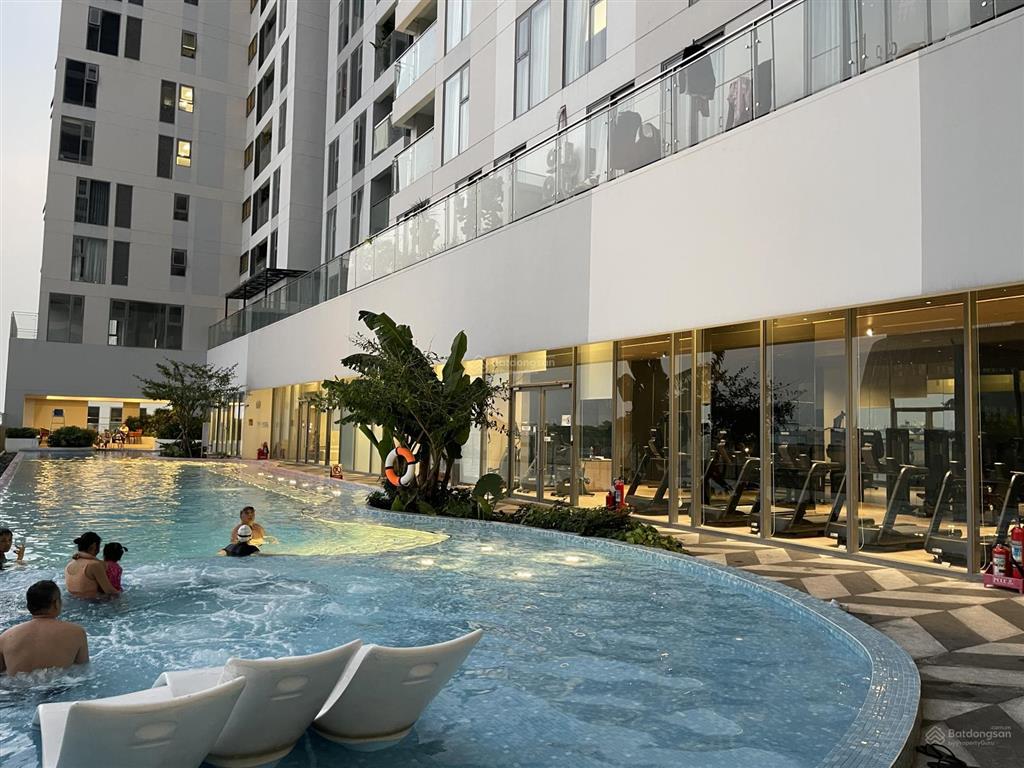 (1 căn) 9tr/th, ntcb, view hồ bơi cực đẹp, giá tốt trong tháng