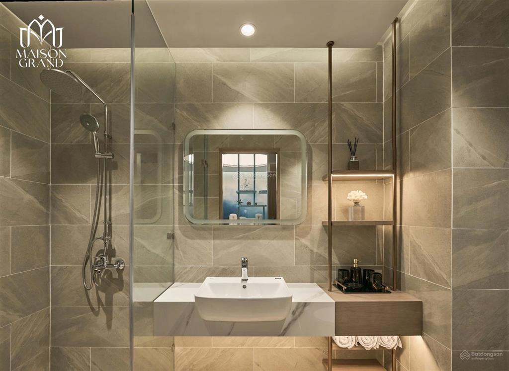 Chuyển nhượng căn maison 58m2  2pn +1wc tầng trung  hướng nam, view vt, giá 2,090 tỷ (102%)